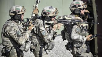 Addestramento delle forze speciali Russe a Gudermes (LaPresse)