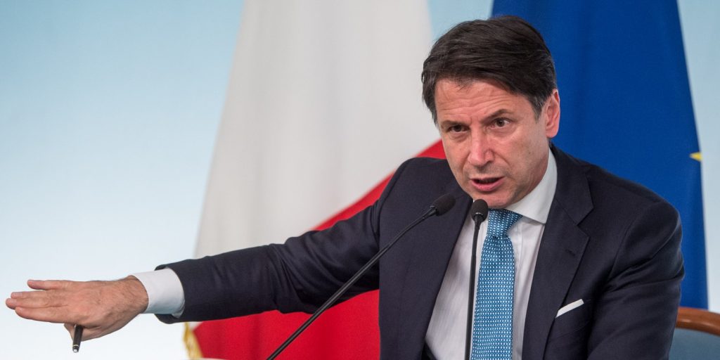 Conte in conferenza stampa