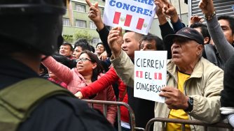 Perù, proteste a Lima (LaPresse)