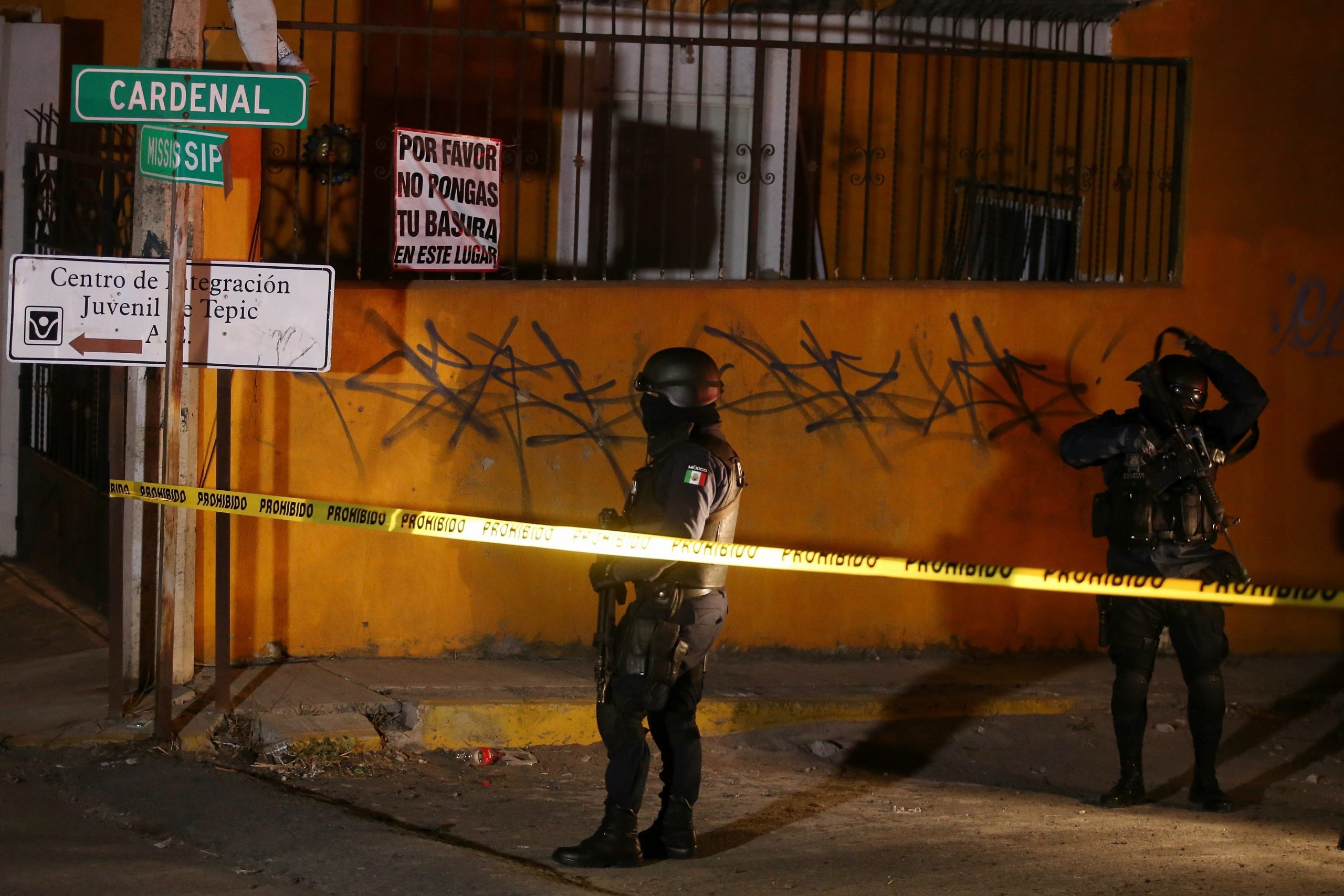Controlli contro i narcos in Messico (LaPresse)