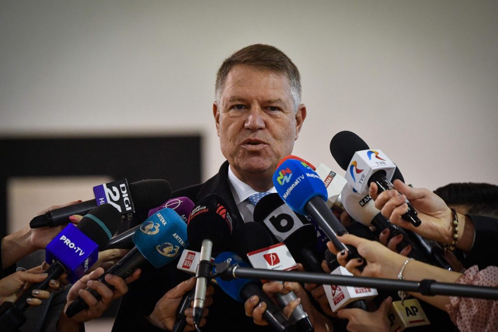 Romania, elezioni (La Presse)