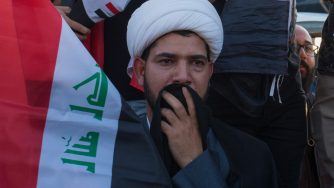 Un leader sciita manifesta in Iraq (LaPresse)