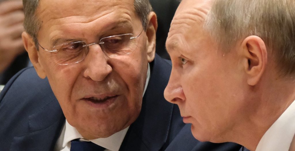 Putin e Lavrov (Getty)