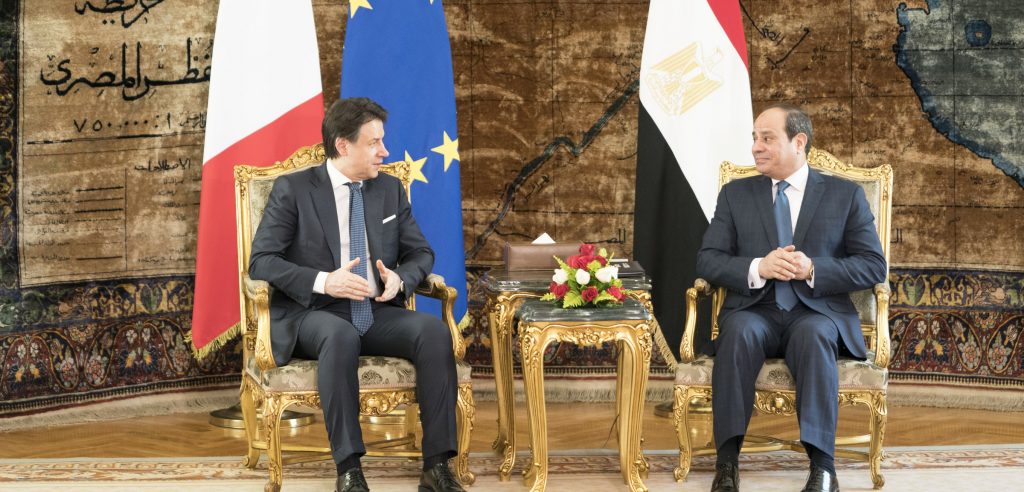 Conte e Al Sisi La Presse)
