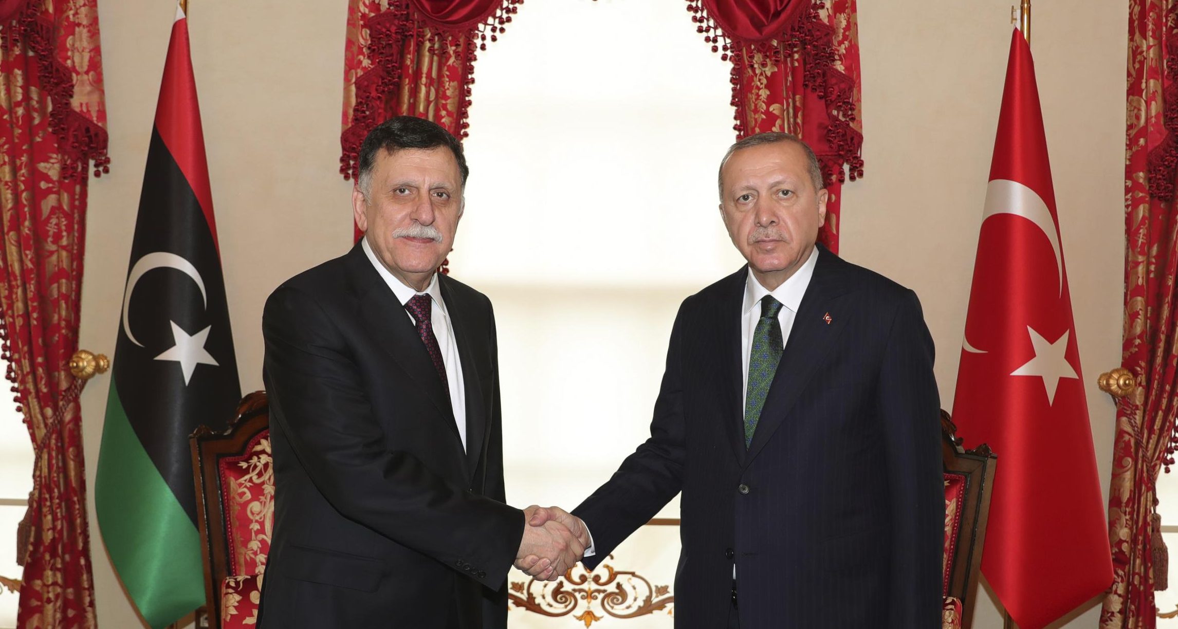 Erdogan e Serraj