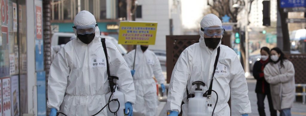 Coronavirus, aumentano le misure di sicurezza nel mondo