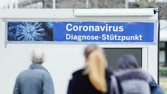 Coronavirus, aumentano le misure di sicurezza in tutto il mondo