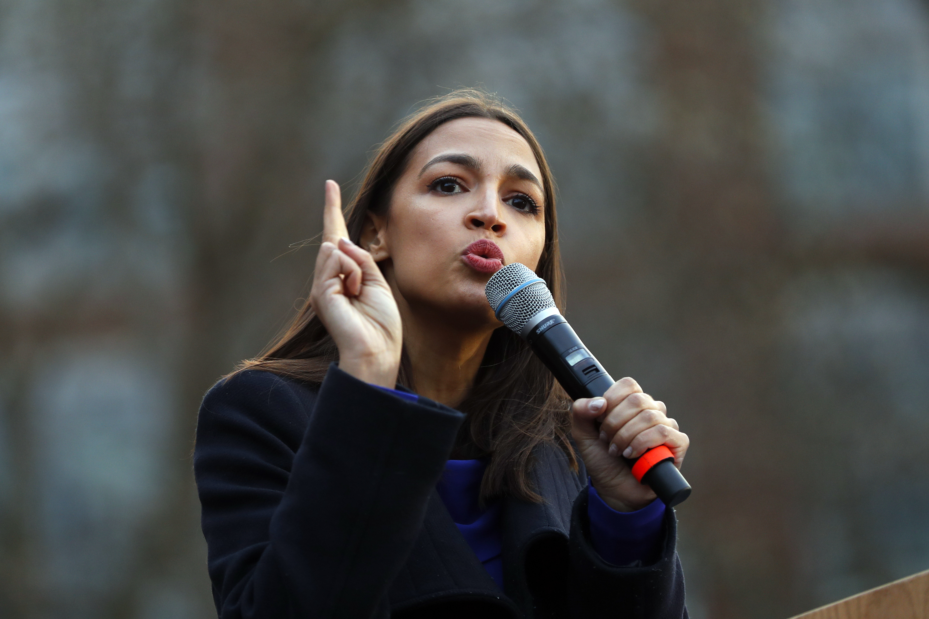la nuova ocasio cortez meno woke pi249 working class e un pensiero alla casa bianca da It.insideover.com la nuova ocasio cortez meno woke pi249 working class e un pensiero alla casa bianca