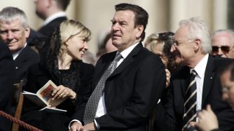 Schoreder Germania Vaticano (La Presse)