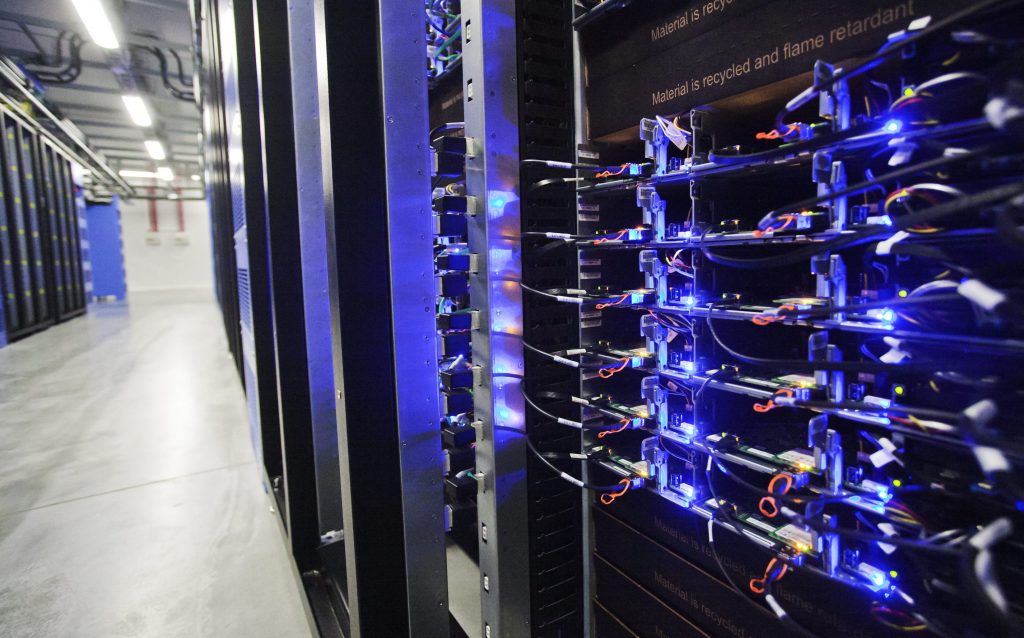 Cyber centrale (La Presse)