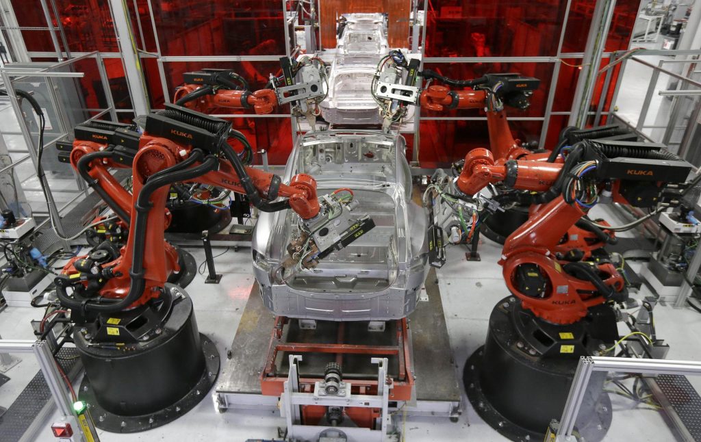 Kuka robot musk (La Presse)