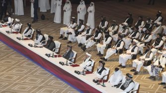 La delegazione dei talebani a Doha (LaPresse)
