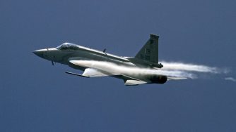 Jet caccia cinese (La Presse)
