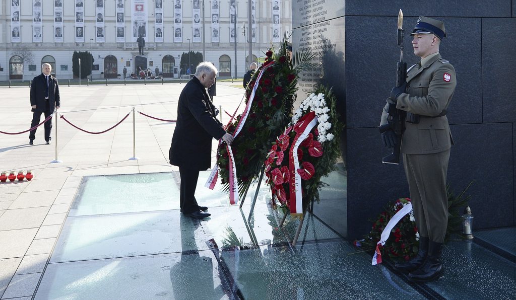 Jaroslaw Kaczynski, Polonia La Presse)