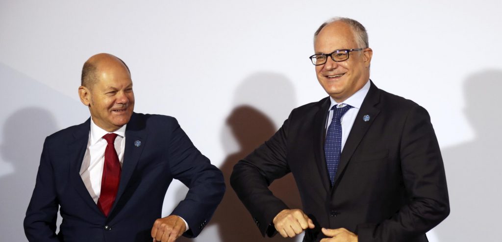 Roberto Gualtieri e Olaf Scholz (La Presse)