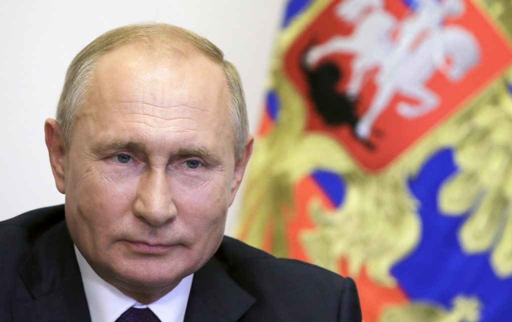 Vladimir Putin in videoconferenza con il sindaco di Mosca Sergei Sobyanin