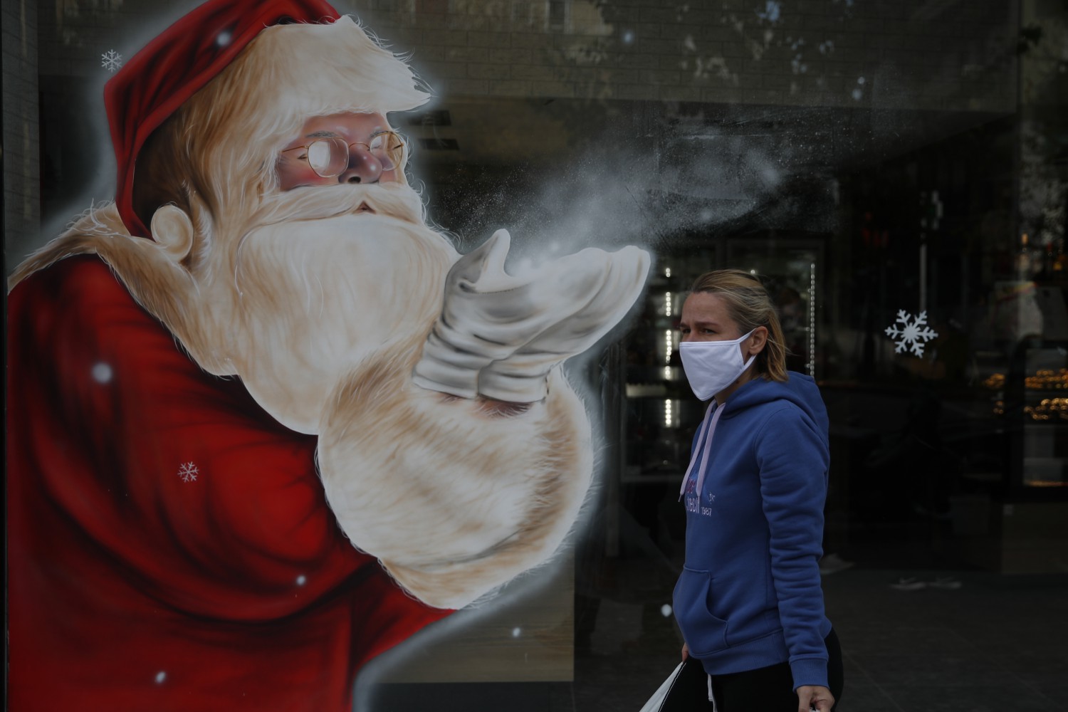 mascherina natale (Getty)
