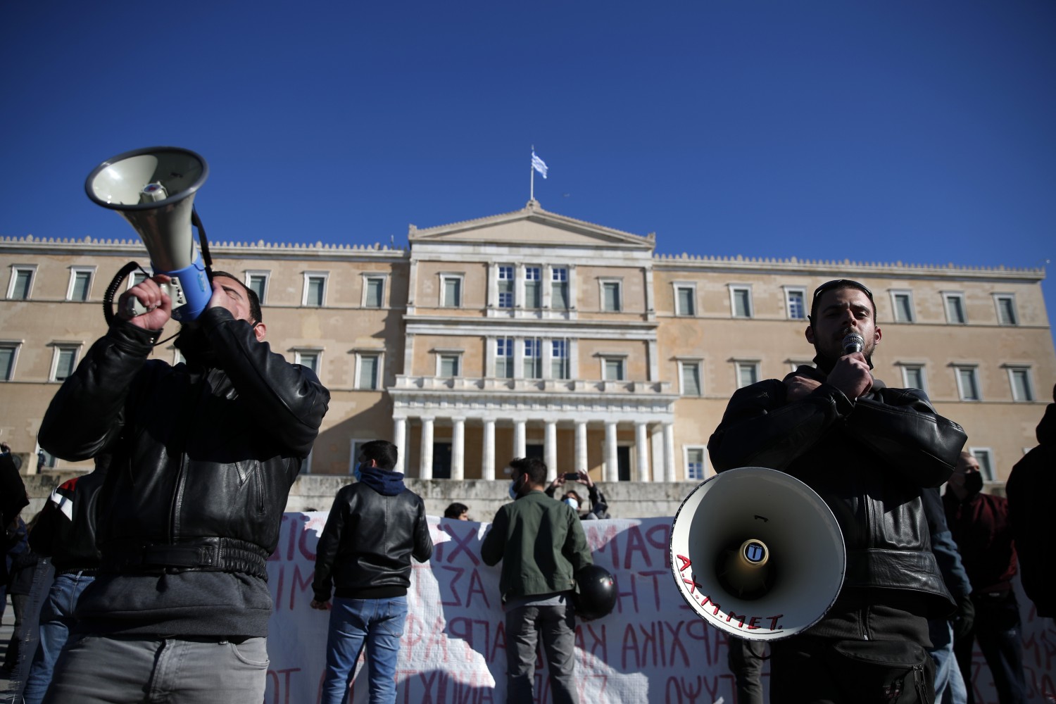 Grecia, studenti e insegnanti manifestano (La Presse)