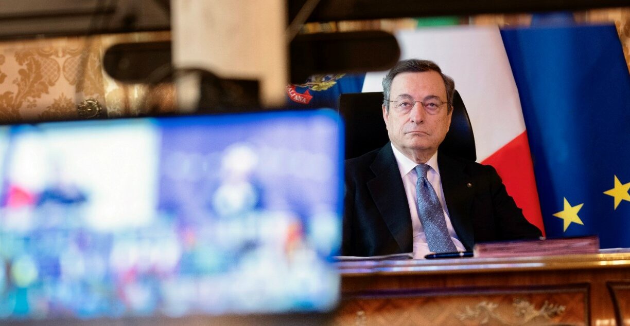 Mario Draghi in videoconferenza Consiglio Ue (La Presse)