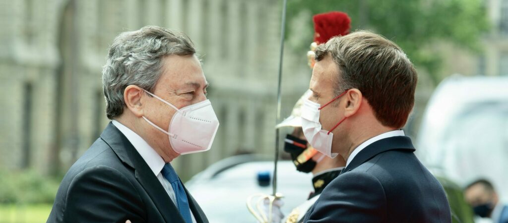 Il Presidente Draghi al vertice sulle economie africane a Parigi incontra Macron (La Presse)