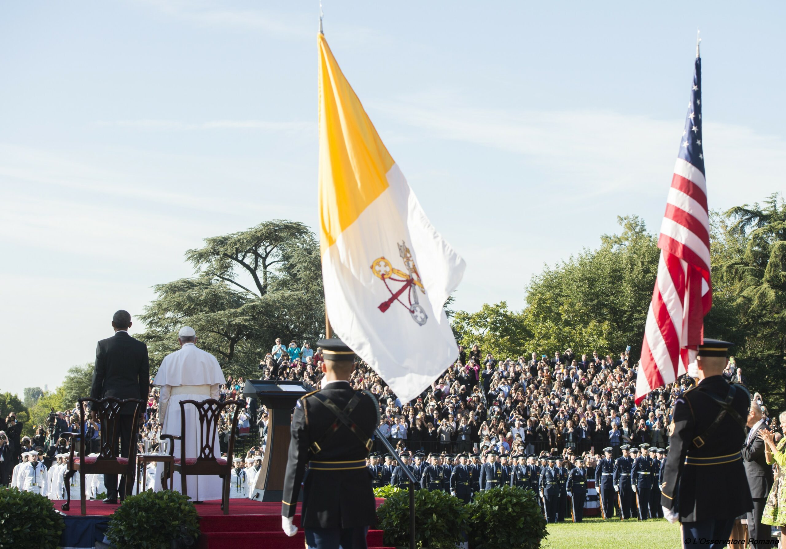 The Popes, the White House and the World War of Crosses