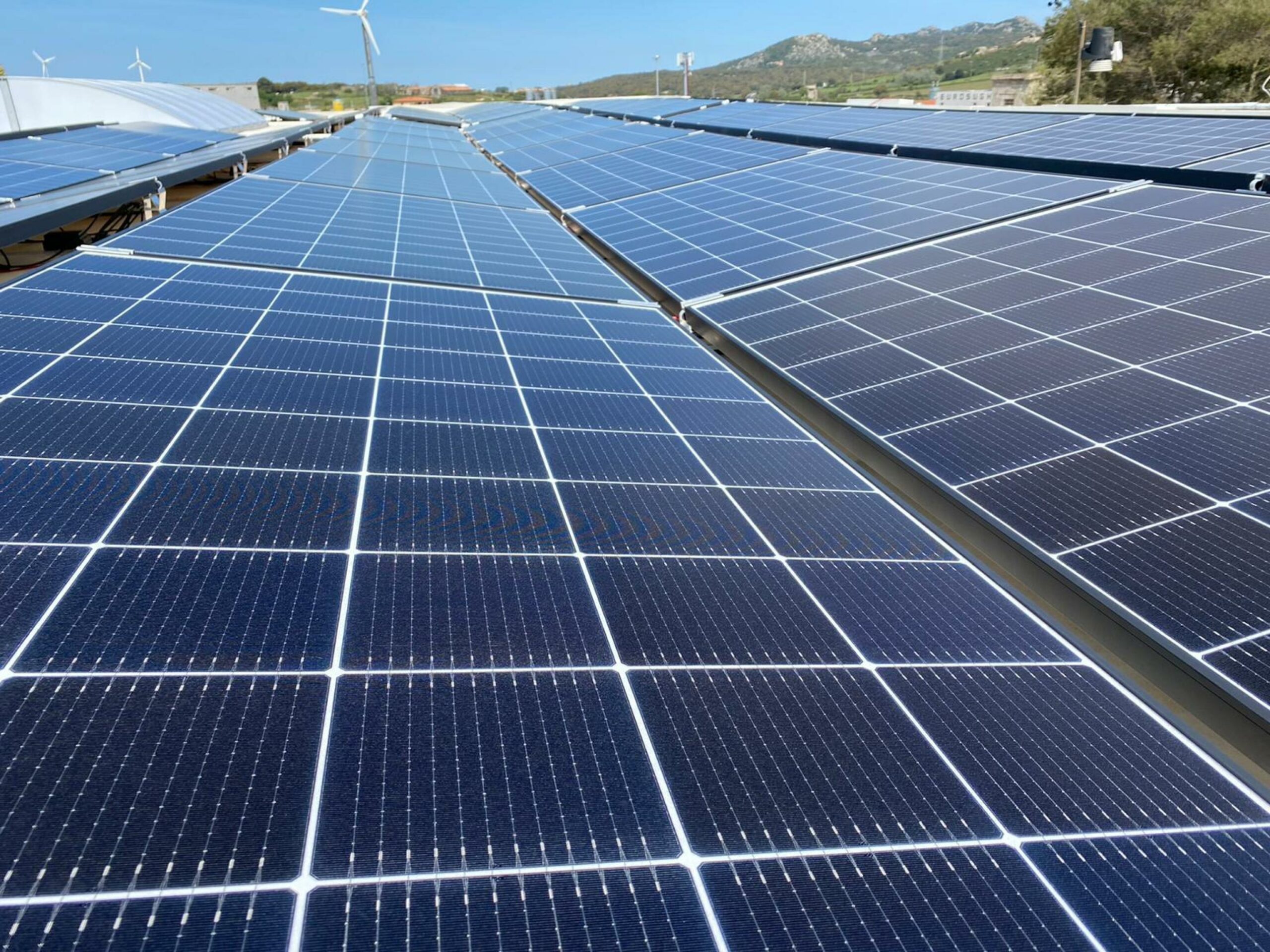 la cina costruisce il pi249 grande parco solare al mondo 610 km178 per cambiare il clima globale