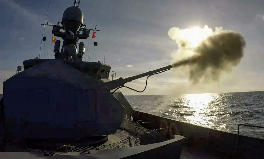 Esrcitazioni russe nel Mar Nero (ANSA)