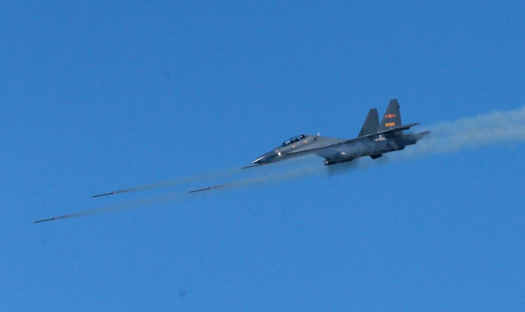 Chinese Su-30 fighter jet