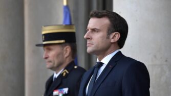 Macron rilancia la Francia nucleare: un messaggio a Putin e all'Europa