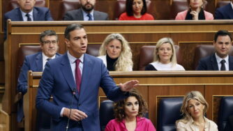 Sanchez in bilico medita le dimissioni: la Spagna trattiene il fiato