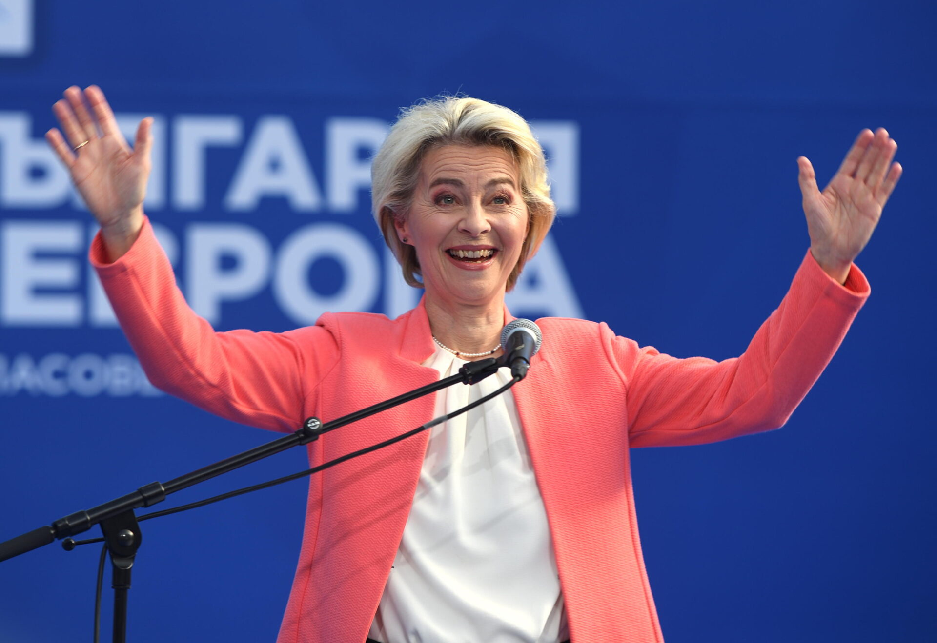 Povero Carlo Magno! Alla von der Leyen il premio in memoria del padre dell’Europa