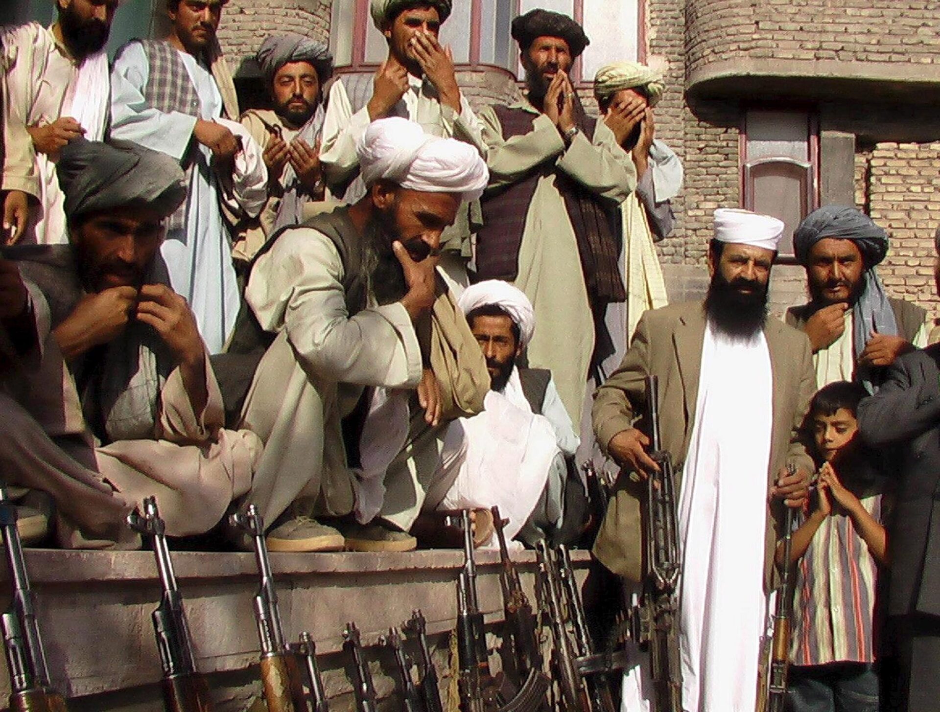 Letture – Perché il Cremlino vuole sdoganare i talebani