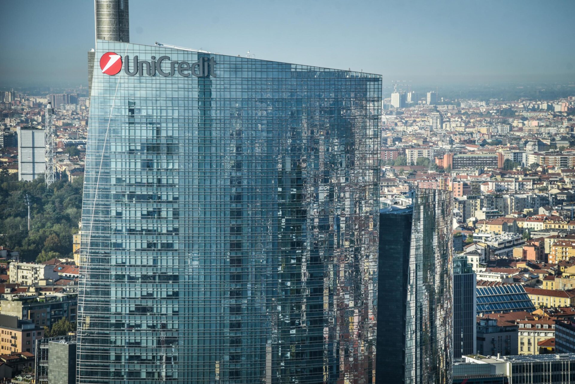 Unicredit Commerzbank, la partita europea delle banche italiane