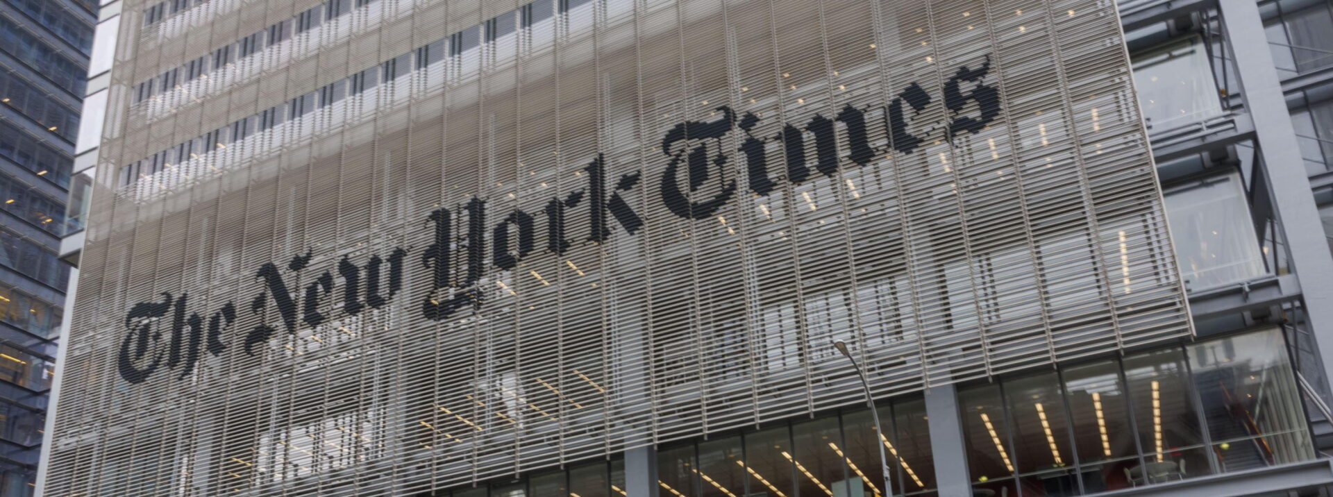 Il New York Times è un po’ incerto: quelli che cita un giorno sono lobbisti, il giorno dopo analisti