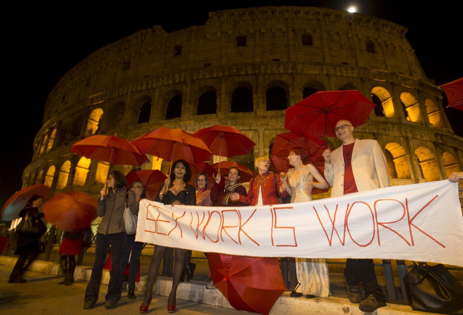 Monica, Anastasia, Carla: gli italiani (e la loro vita di coppia) visti dalle escort