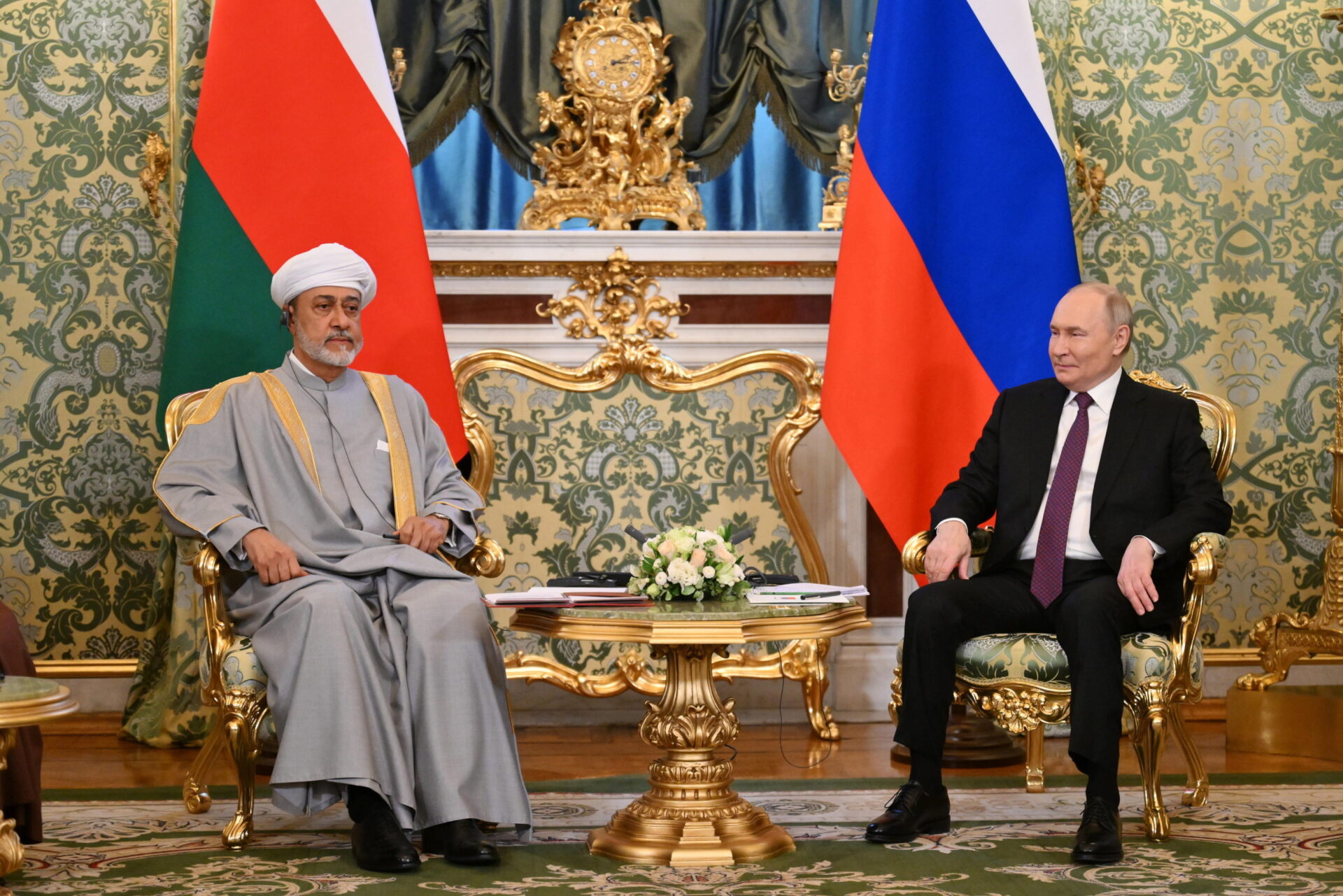 visita del da It.insideover.com la visita del sultano dell oman in russia e la lunga corsa per la pace in medio oriente