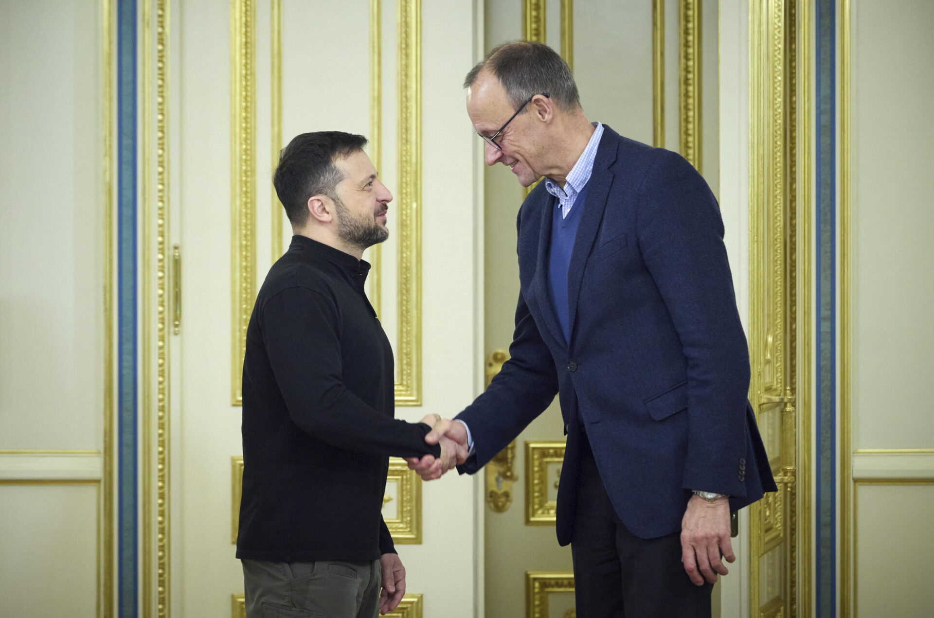 friedrich merz niente più restrizioni alle armi a lungo raggio per kiev per attaccare la russia