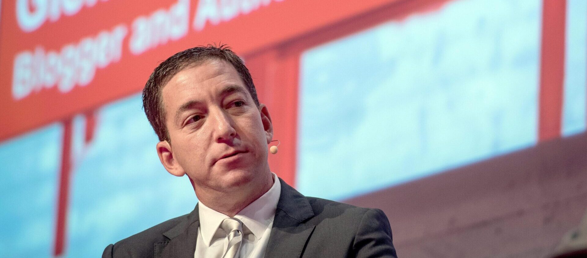 Glenn Greenwald vittima di un attacco hacker: “Chiaro movente politico” Glenn Greenwald vittima di un attacco hacker: “Chiaro movente politico”