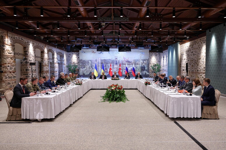 Russia Ucraina, i negoziati del 2022 non erano un’illusione. E forse nemmeno questi del 2025 Russia Ucraina, i negoziati del 2022 non erano un’illusione. E forse nemmeno questi del 2025