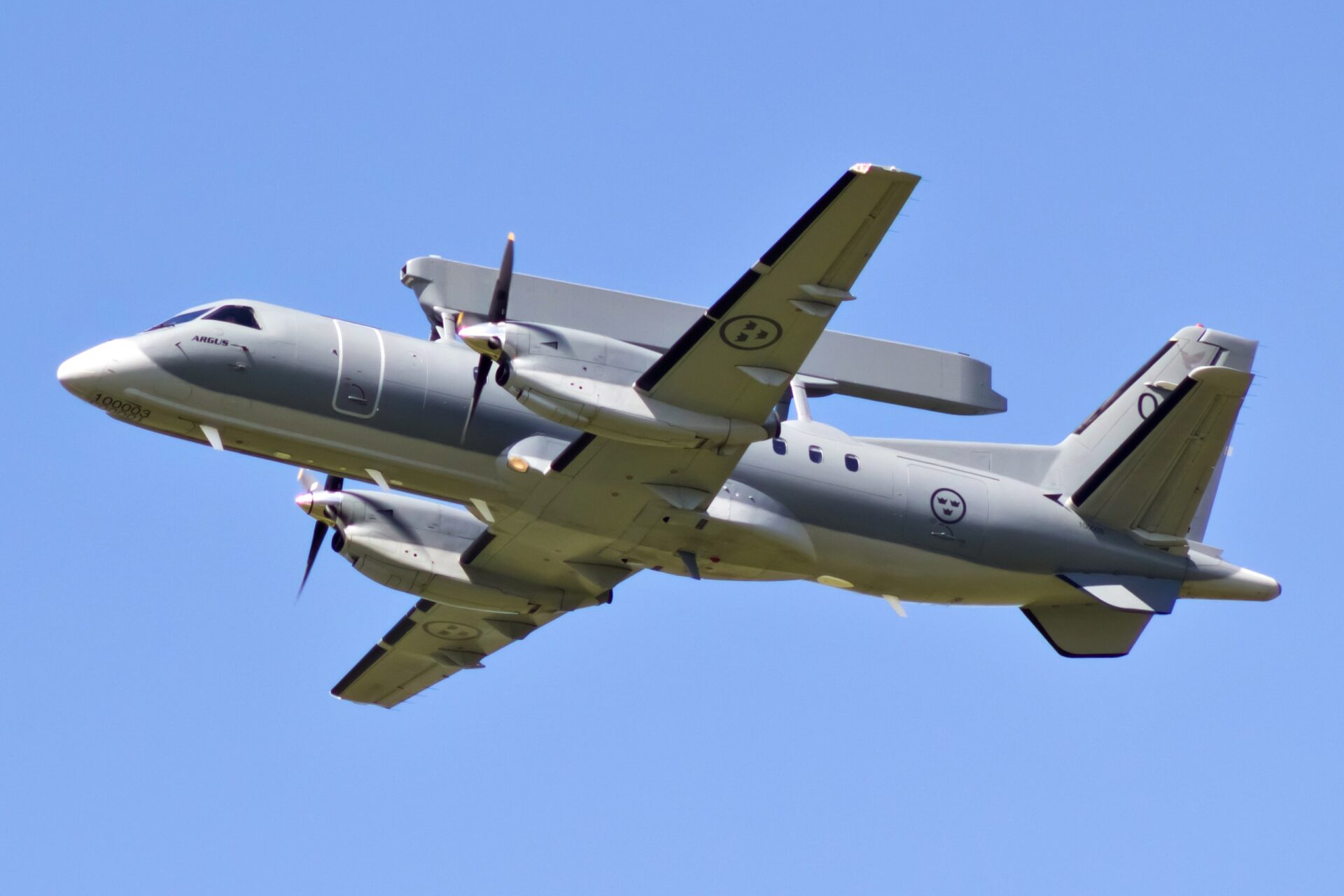 Saab 340: l’aereo radar made in Svezia collegato all’abbattimento del SU 35 russo Saab 340: l’aereo radar made in Svezia collegato all’abbattimento del SU 35 russo