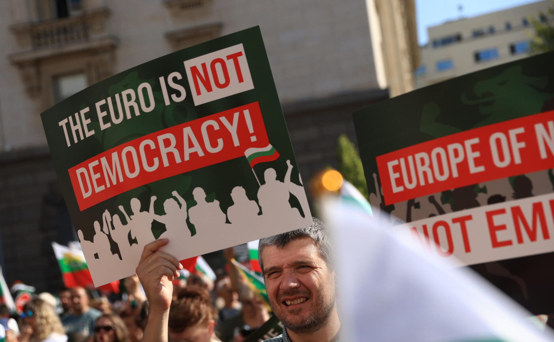 La Bulgaria nell’euro, ma metà della popolazione dice no La Bulgaria nell’euro, ma metà della popolazione dice no
