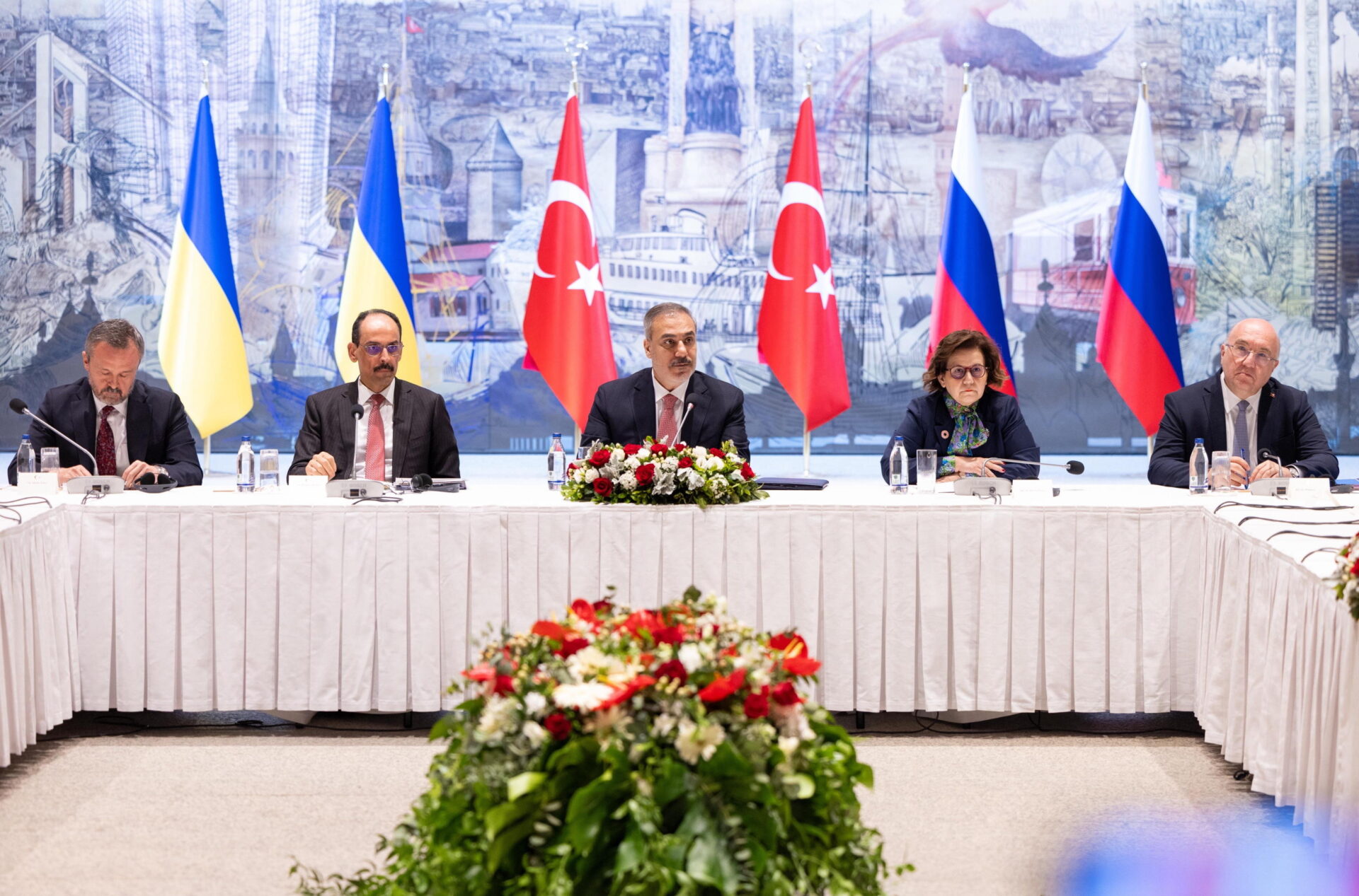 istanbul atto secondo dopo lo scambio di raid russia e ucraina tornano a parlarsi