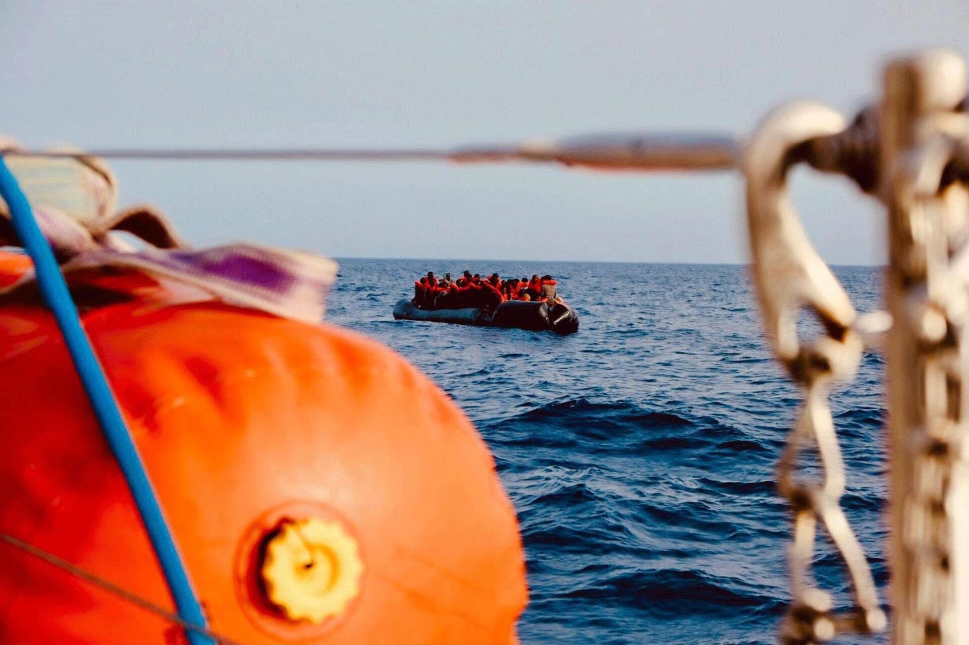 Europa 2024: 142 persone processate per aver aiutato i migranti Europa 2024: 142 persone processate per aver aiutato i migranti