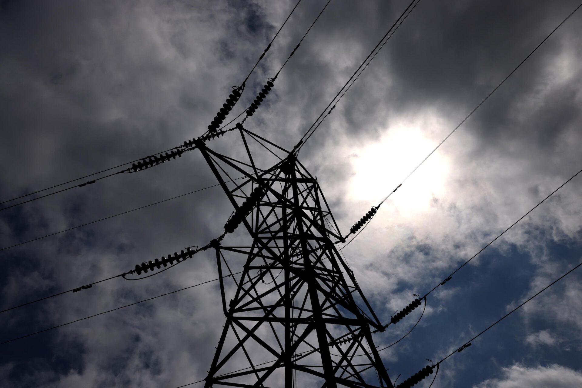 Parola d’ordine resilienza: come le reti resistono agli shock nell’era dell’energia “intelligente” Parola d’ordine resilienza: come le reti resistono agli shock nell’era dell’energia “intelligente”