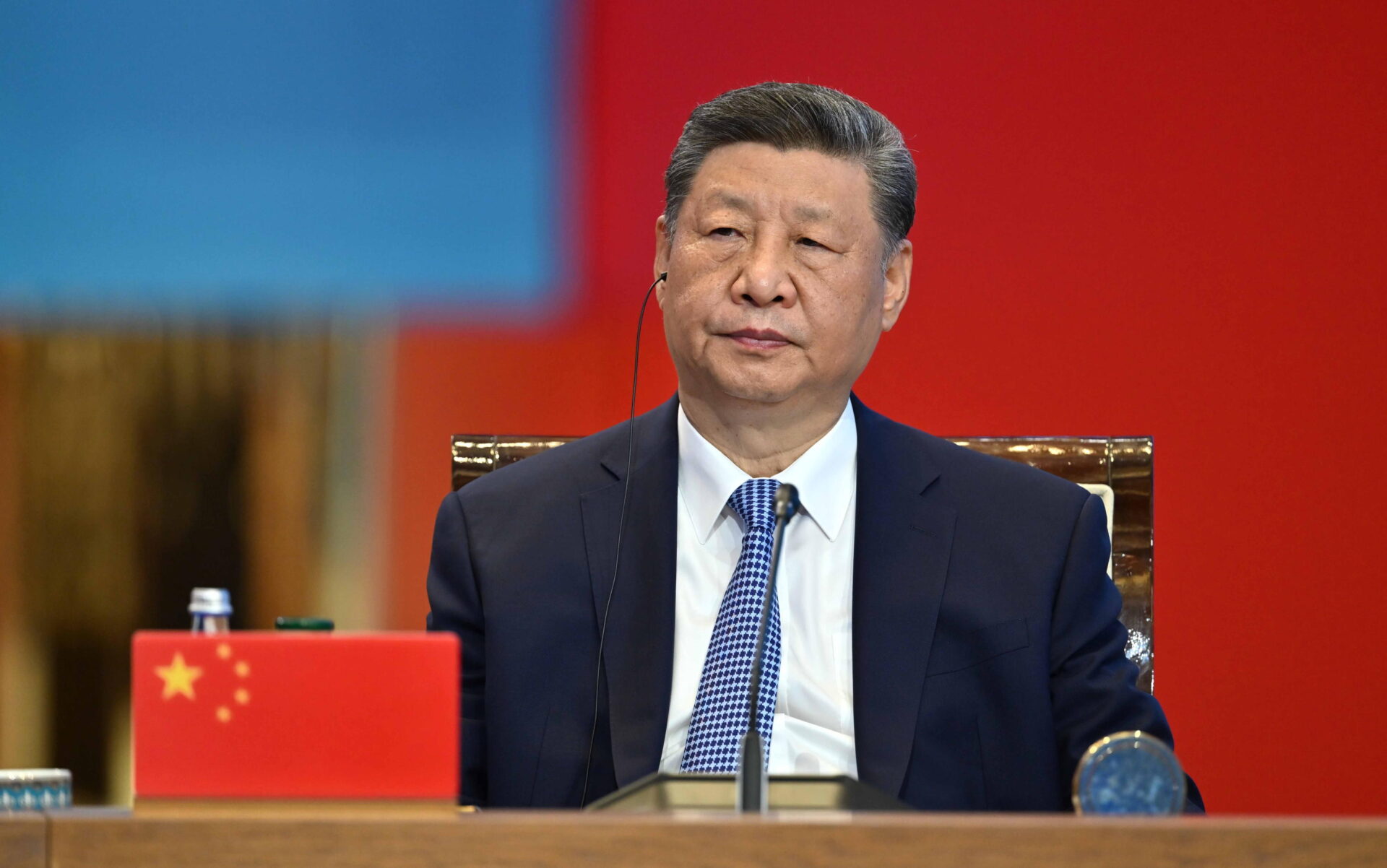 cina giro di vite sulle apparecchiature nokia ed ericsson inizia la guerra delle reti