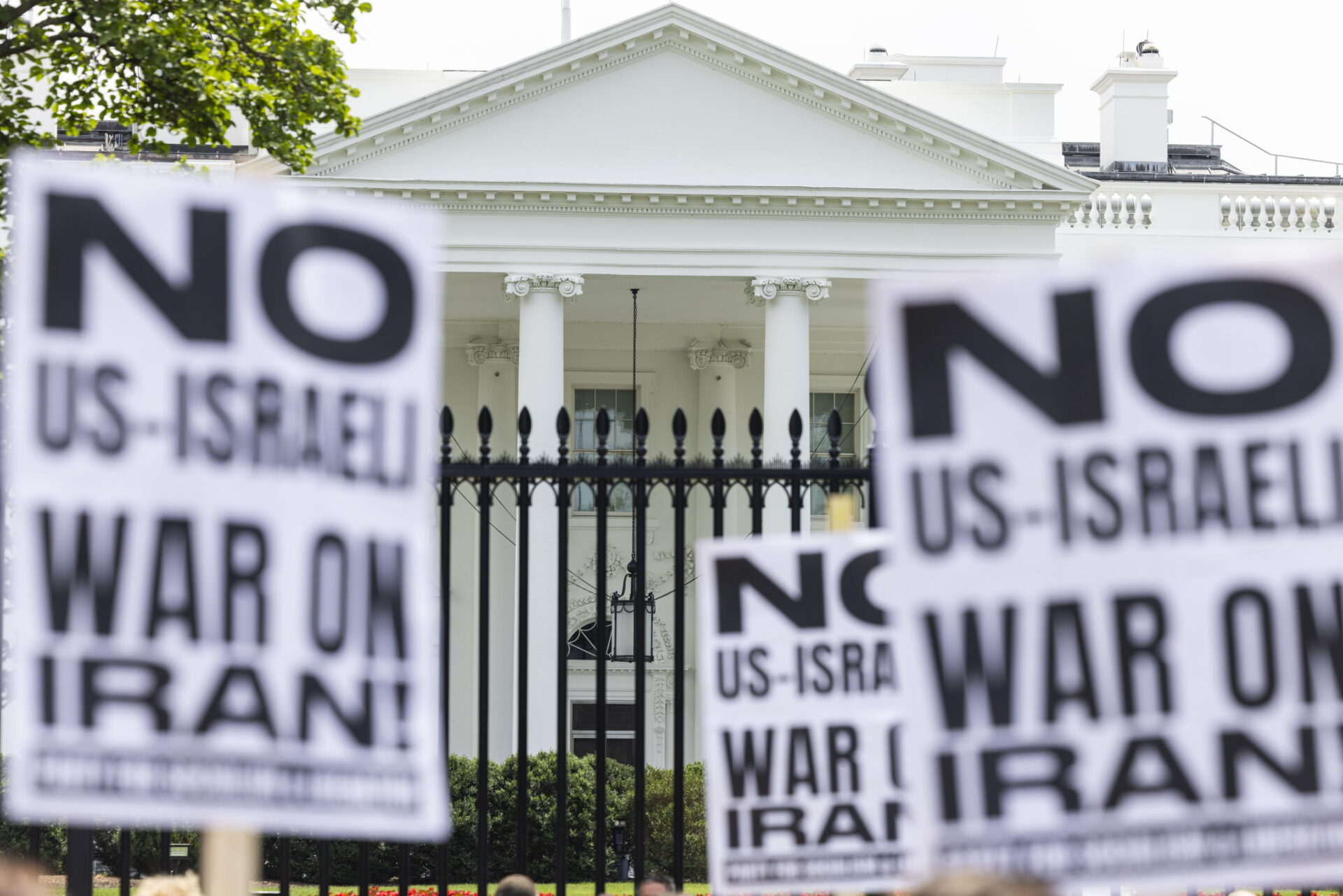 bombe sull8217iran e sogni di regime change trump rispolvera il piano brookings