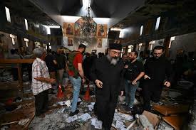 La Siria e la strage nella chiesa: l’Isis torna a colpire perché il nuovo regime è debole La Siria e la strage nella chiesa: l’Isis torna a colpire perché il nuovo regime è debole