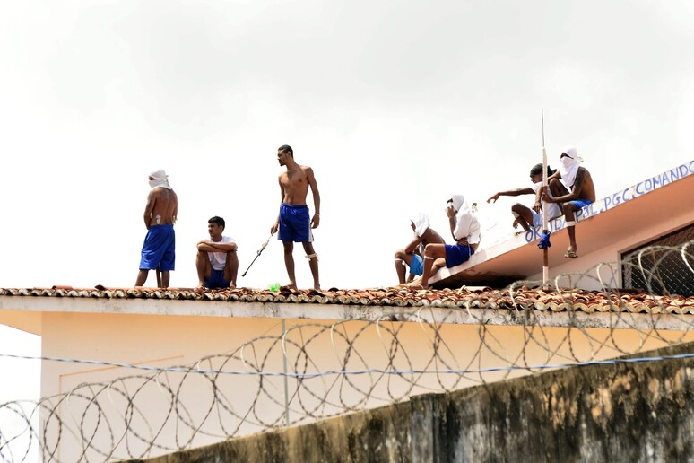 Primeiro Comando da Capital: dalle carceri brasiliane a multinazionale del crimine Primeiro Comando da Capital: dalle carceri brasiliane a multinazionale del crimine