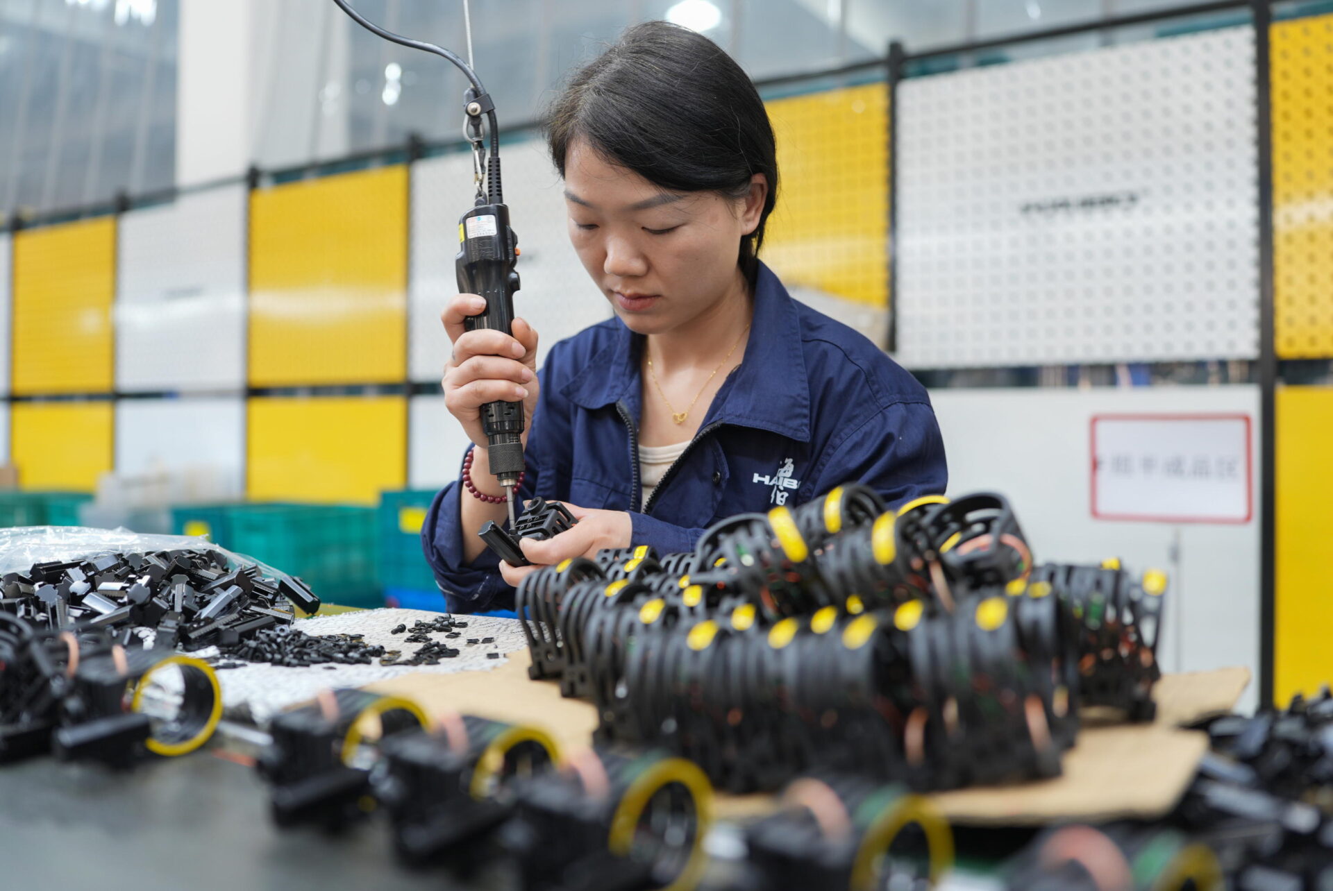 cos236 la cina sta vincendo la guerra economica contro gli usa