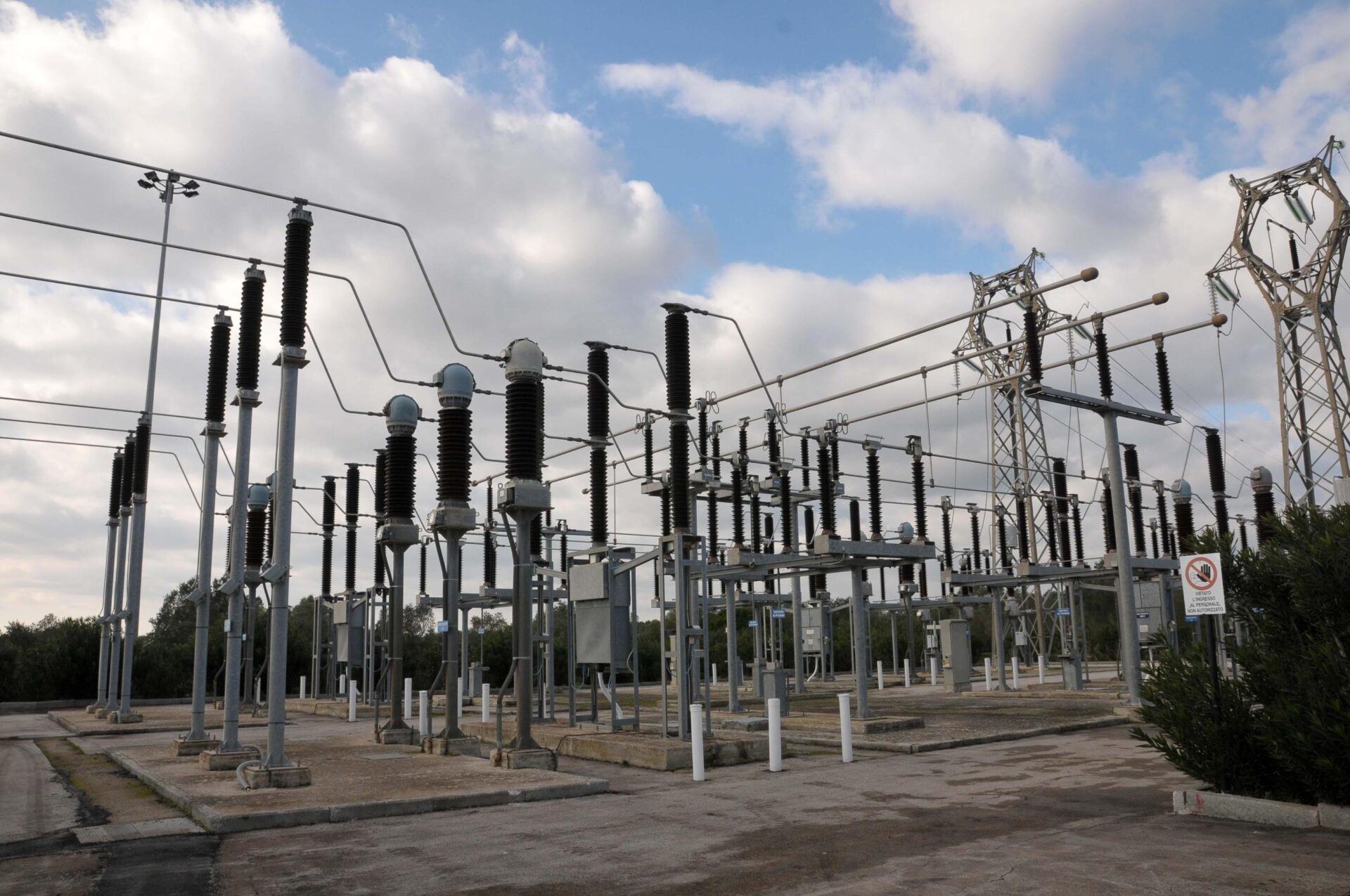 Innovazione e sicurezza: il ruolo strategico delle smart grid nel sistema energetico Innovazione e sicurezza: il ruolo strategico delle smart grid nel sistema energetico
